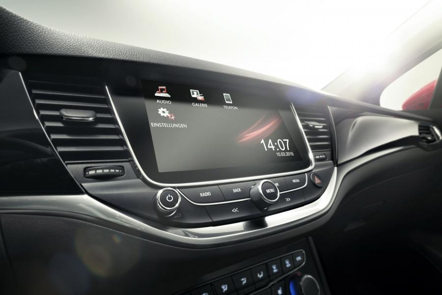  Opel Astra 2015 года  (фото 7 из 35)